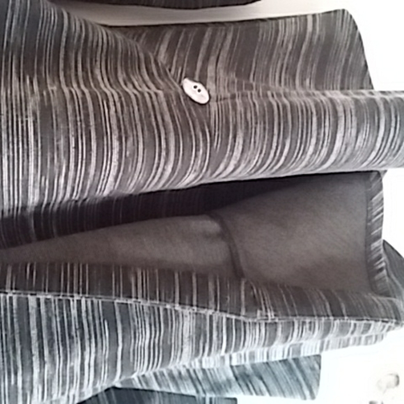 H Halston double breast style jacket - Picture 3 of 7